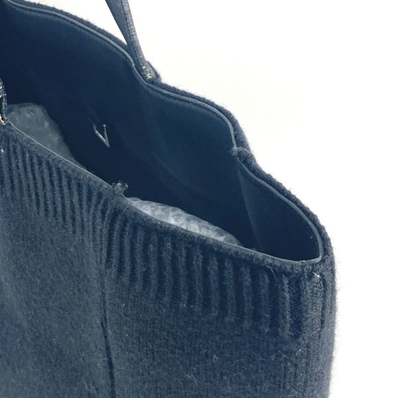 CHANEL CC Coco Mark Logo Vertical Tote Bag Shoulder Knit Leather Women's Black - Picture 8 of 10